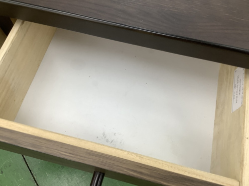 チェストラックのニトリ