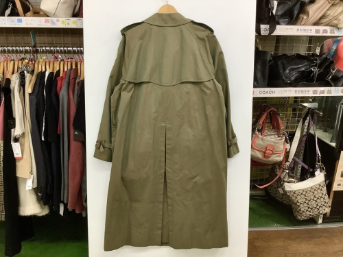 トレンチコートのBurberry's