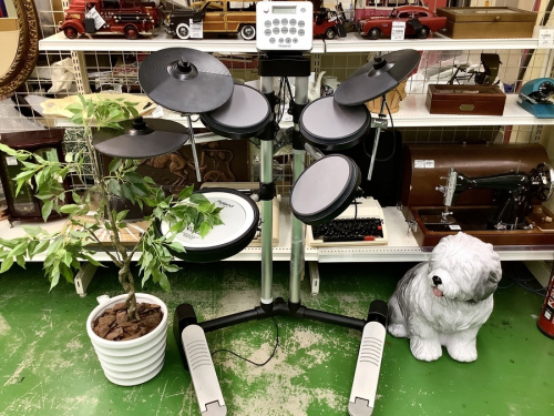 打楽器の電子ドラム