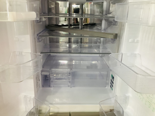 6ドア冷蔵庫のSHARP