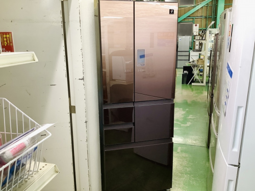 キッチン家電の冷蔵庫