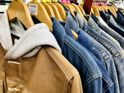 スニーカーのナイキ