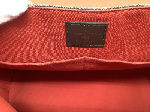 LOUIS VUITTONのルイ・ヴィトン