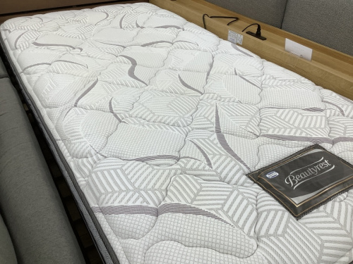 生活家具のベッド