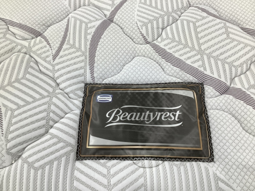 ベッドのシングルベッド