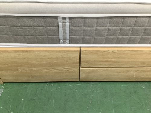 引き出し付の家具