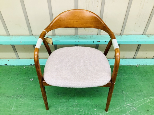 生活家具のイス