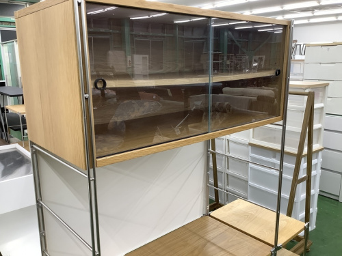 万能収納のユニットシェルフ