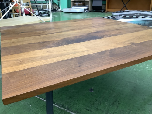 ローテーブルのTEZU