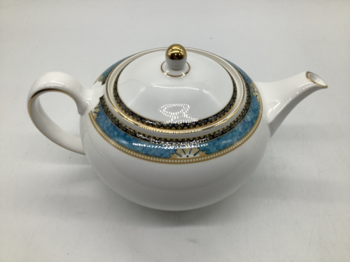 喫茶のティーポット