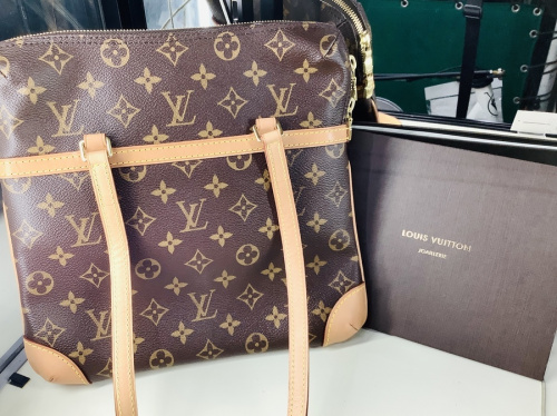 バッグ・財布のバッグ