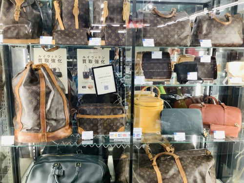 バッグのショルダートートバッグ