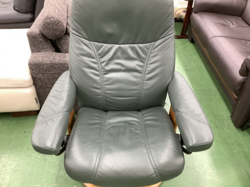 ソファーのリクライニングソファー