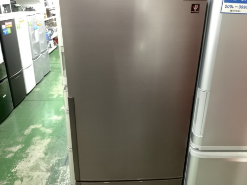 冷蔵庫の2ドア冷蔵庫