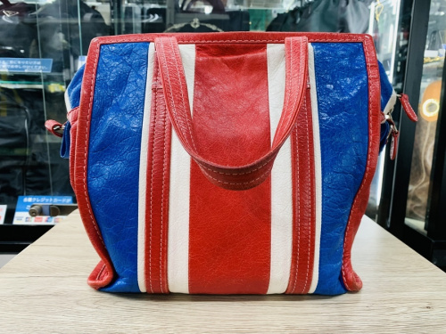 キャンバストートバッグのBALENCIAGA