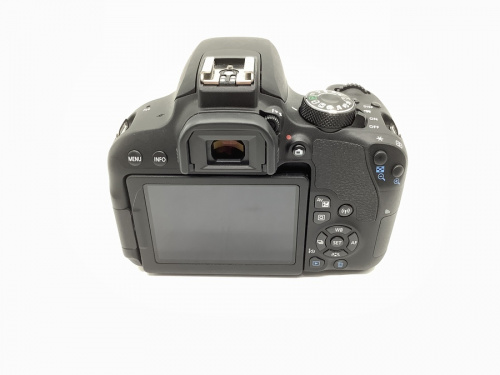 デジタル一眼レフカメラのCANON