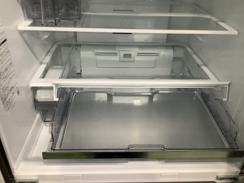 6ドア冷蔵庫のTOSHIBA