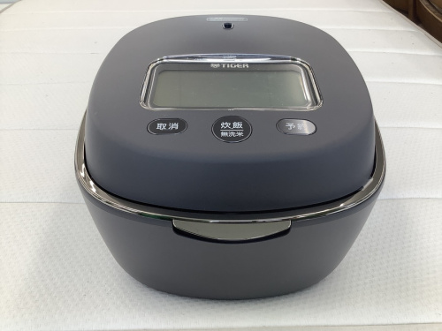 キッチン家電の炊飯器