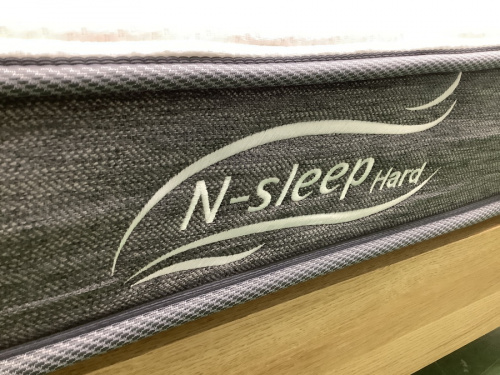 セミダブルベッドのニトリ