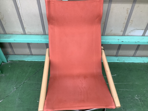 イスのロッキングチェアー