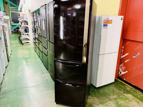 キッチン家電の冷蔵庫