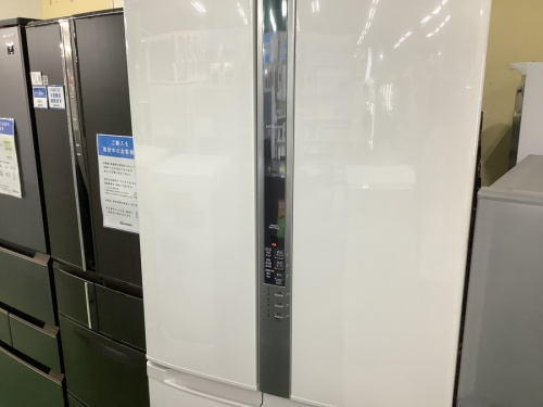 冷蔵庫の6ドア冷蔵庫