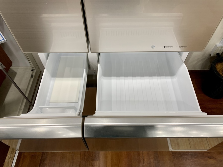 2014年式 472L Panasonic 冷蔵庫 NR-F478XGM-N 2014年式 472L Panasonic 冷蔵庫 NR-F478XGM-N