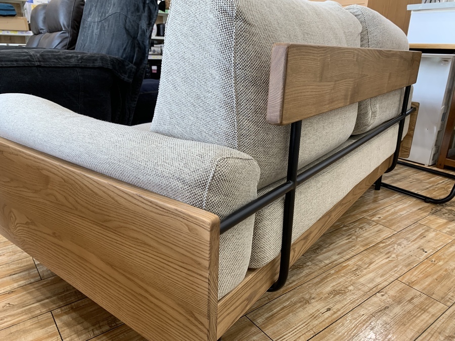 UNICO/ウニコ】TREL(トレル)二人掛けソファが買取入荷いたしまし