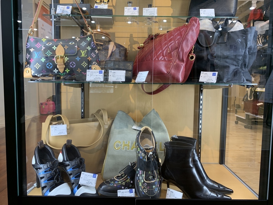 LOUIS VUITTON/ルイ ヴィトン】ジッピーオーガナイザー