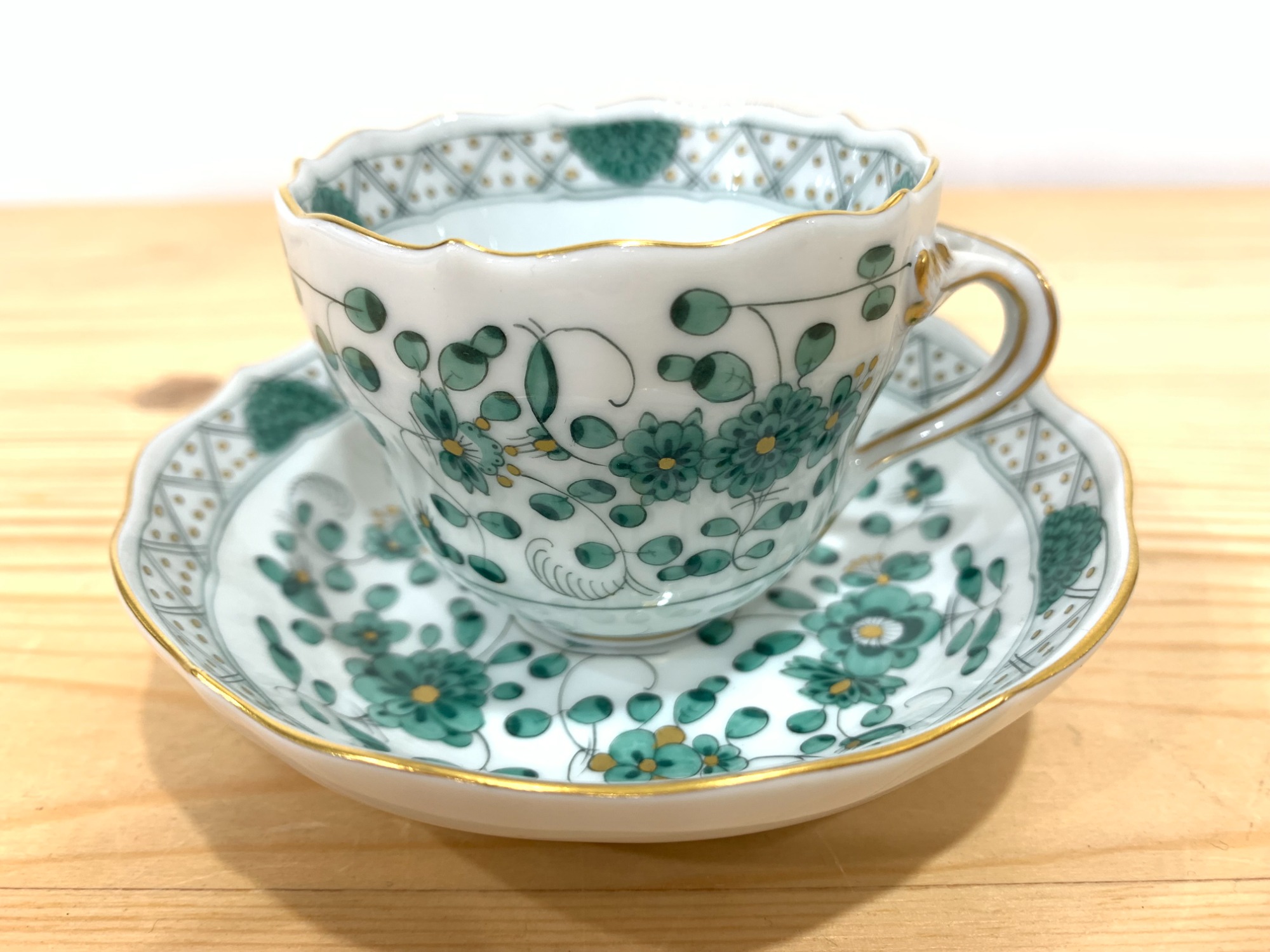 MEISSEN/マイセン】インドの華 デミタスカップ&ソーサーが買取入荷