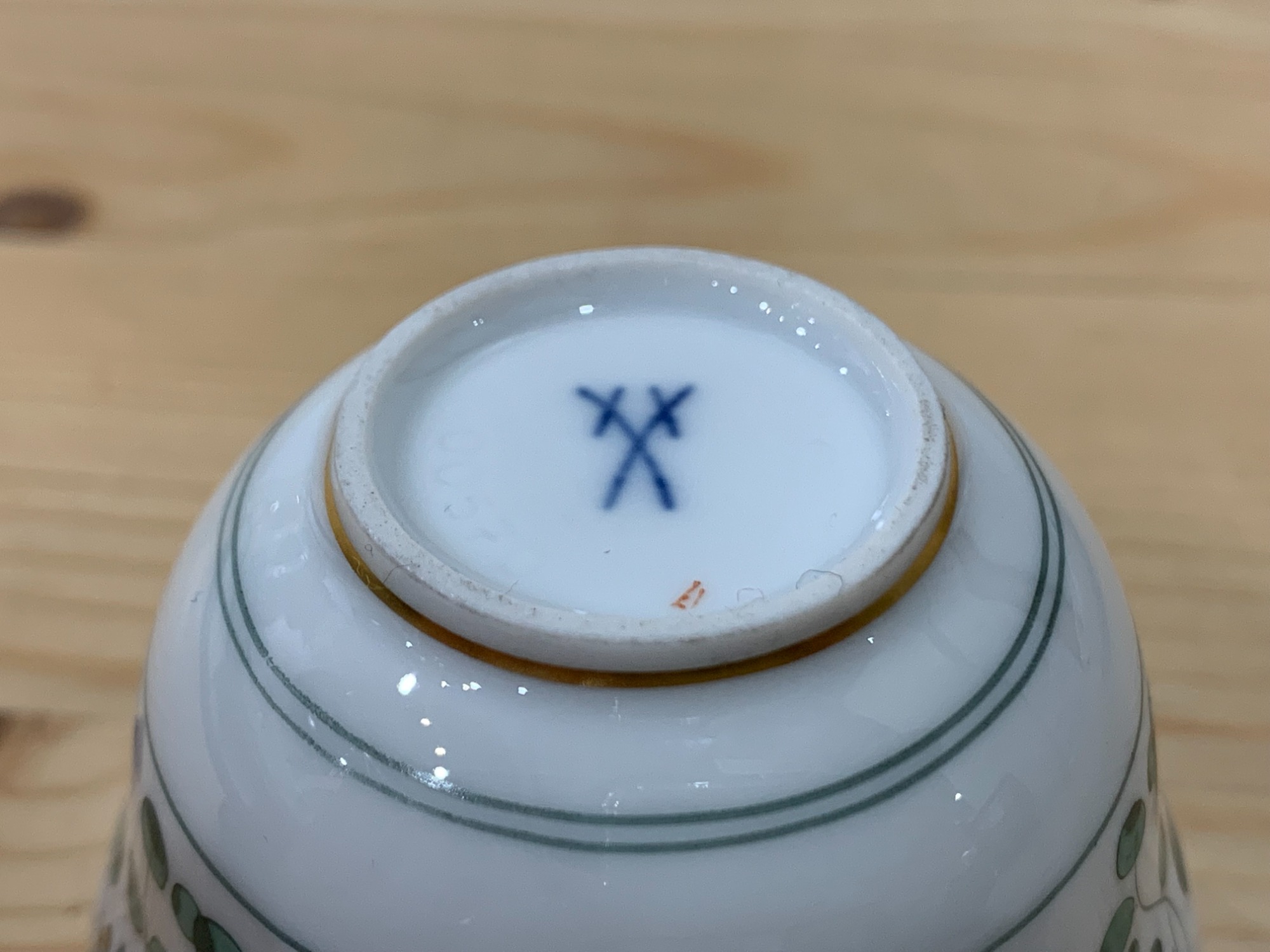 【超希少 未使用】Meissen 「インドの華」デミタスカップ ハイハンドル 超希少 未使用】Meissen 「インドの華」デミタスカップ ハイハンドル