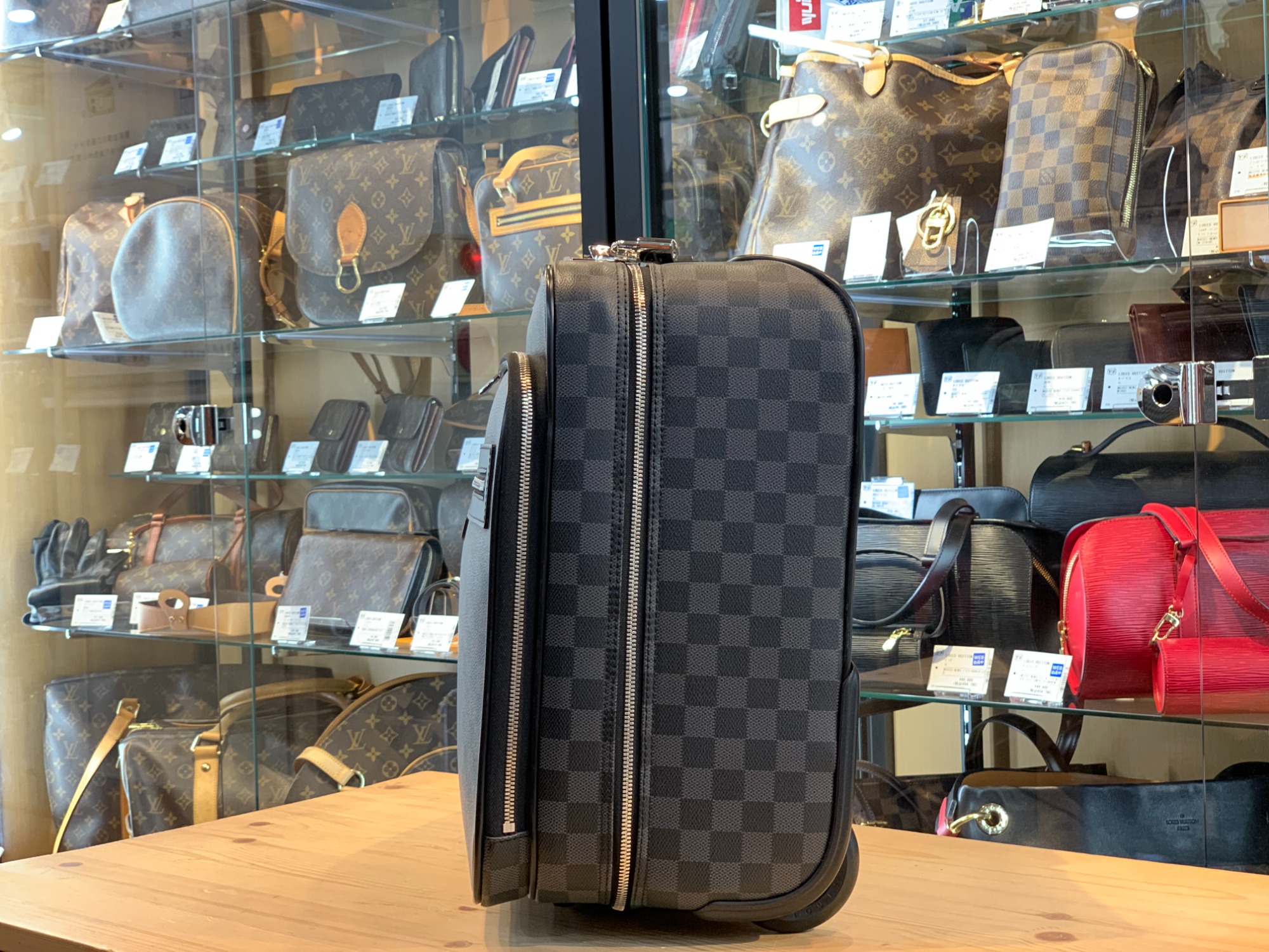 LOUIS VUITTON/ルイ ヴィトン】 パイロットケース N23206 が買取入荷