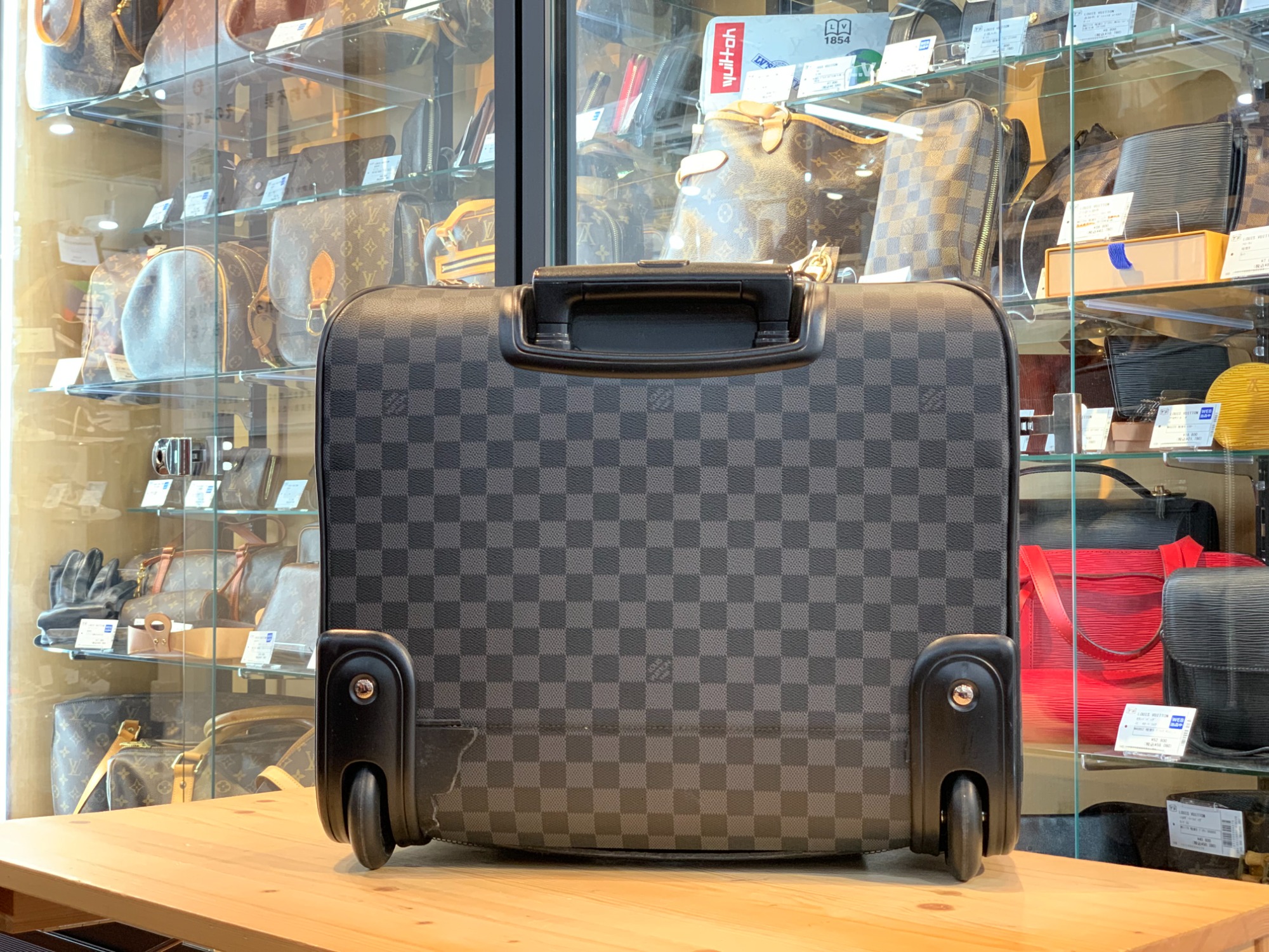 LOUIS VUITTON/ルイ ヴィトン】 パイロットケース N23206 が買取入荷
