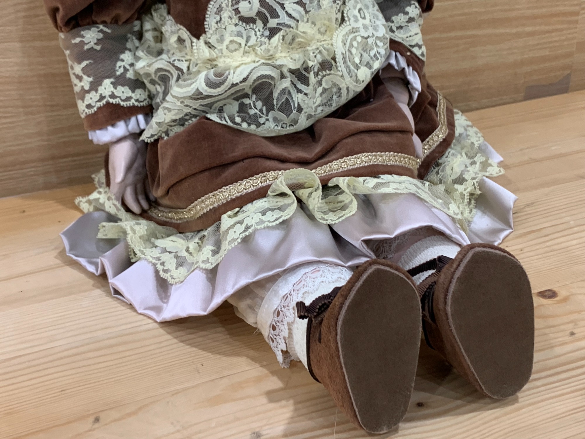 Rabery＆Delphieu】ビスクドールが買取入荷いたしました！｜2023年03月