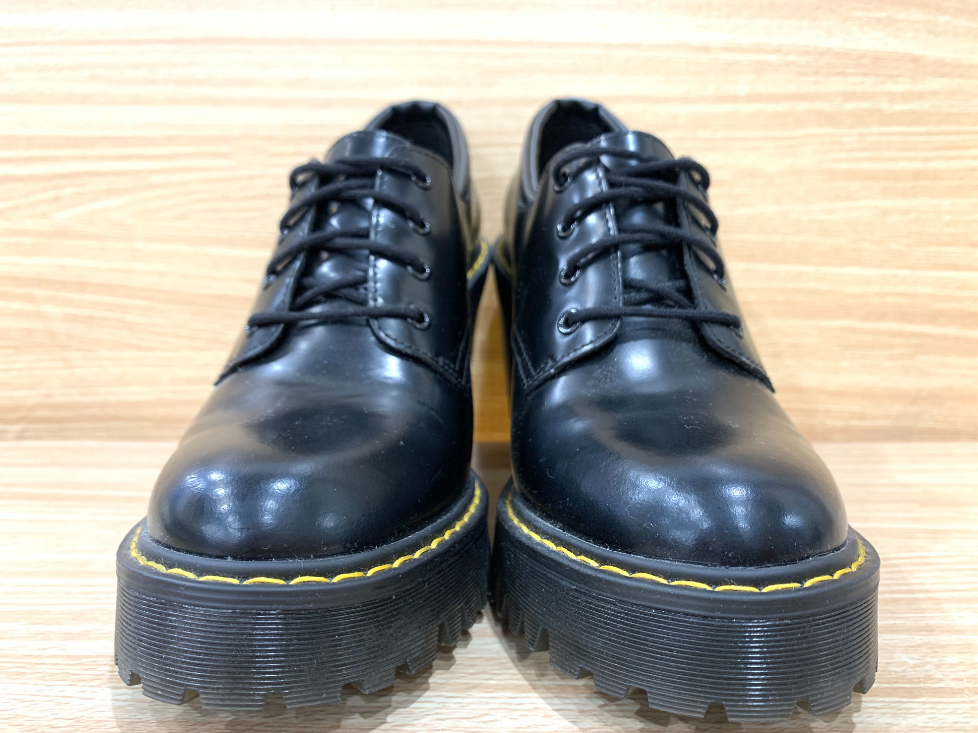 Dr.Martens/ドクターマーチン】ヒールブーツ UK5(24cm相当）が入荷
