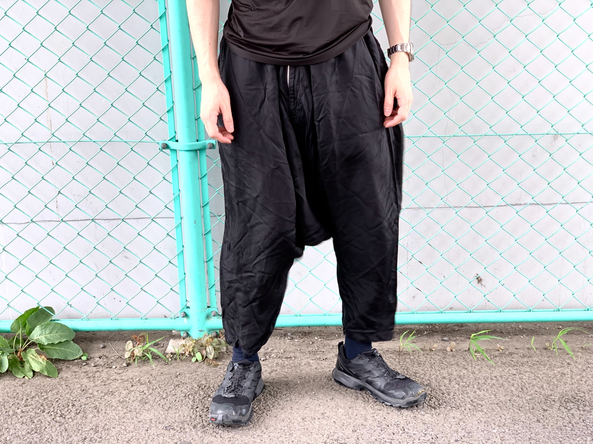 Y's BANG ON! No.9 SAROUEL WOOL TROPICAL PANTS (BLACK)の商品