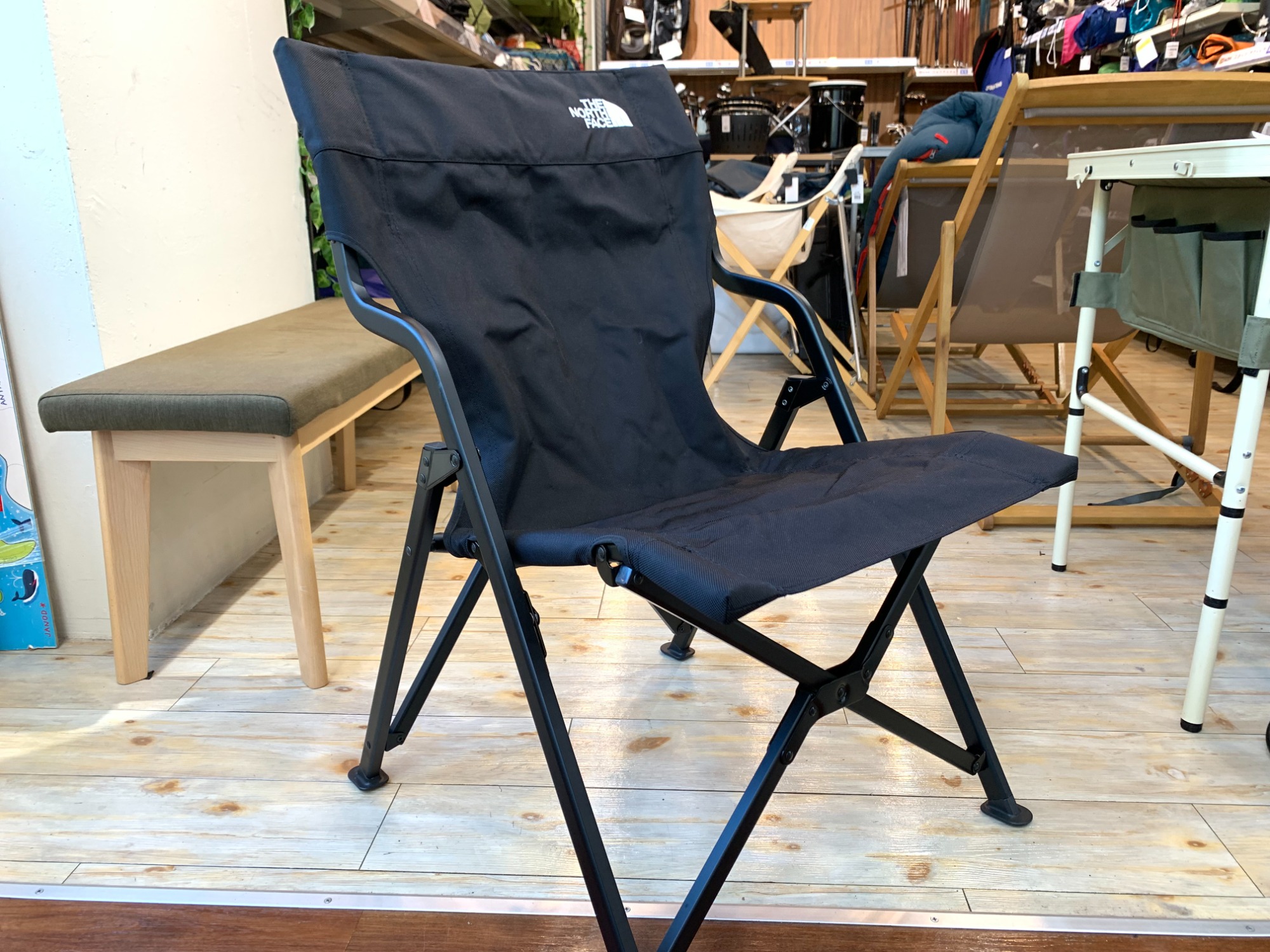 THE NORTH FACE 折りたたみチェア 非売品 レア 20230909161226blog552.jpg