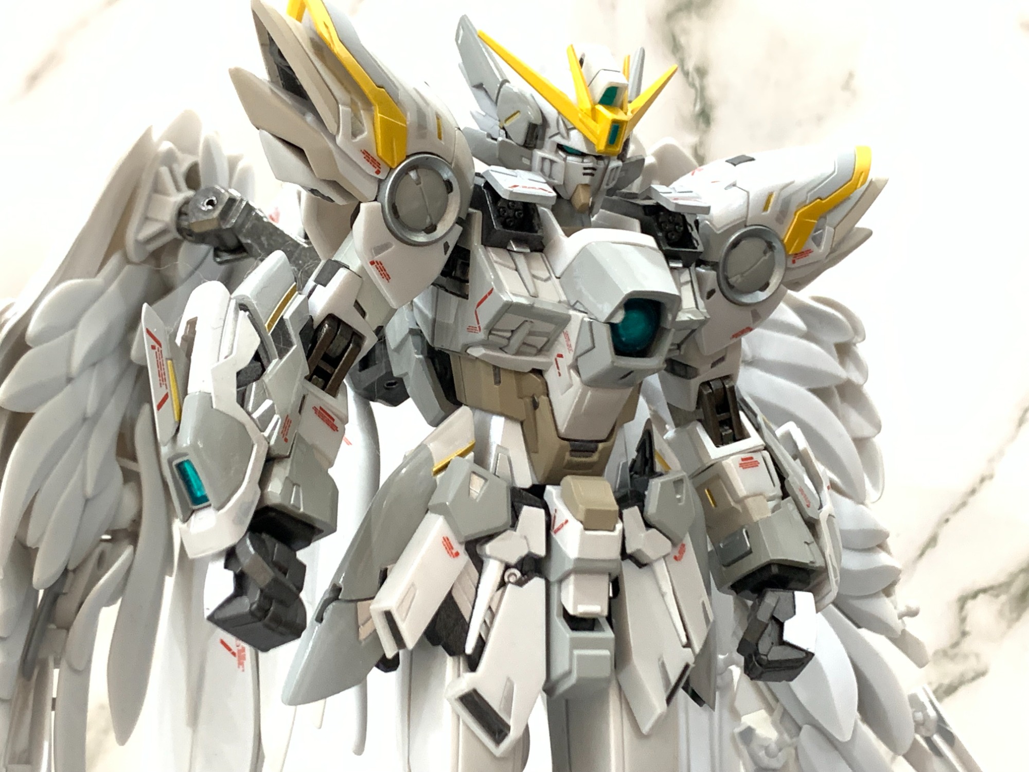 ネオバード形態へと変形可能！『ガンダムW』フィギュア