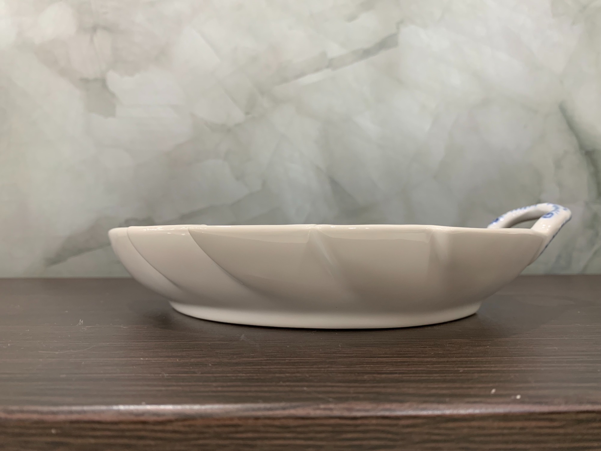 ROYAL COPENHAGEN/ロイヤルコペンハーゲン】 リーフディッシュが買取