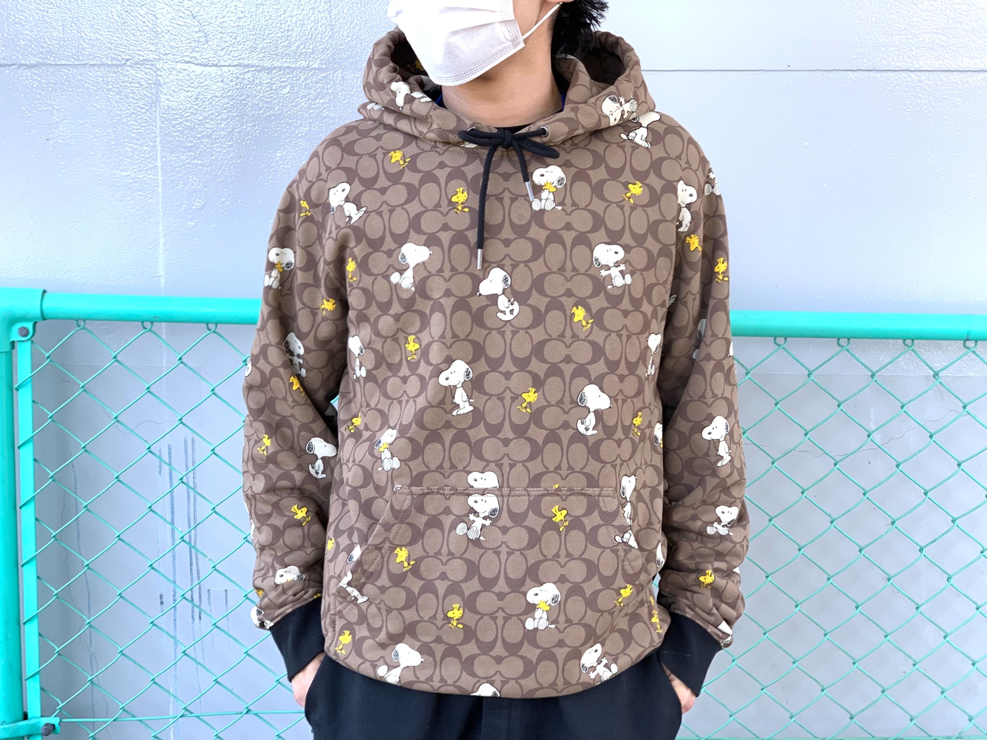 コーチ　スヌーピー　パーカー COACH/コーチ×PEANUTS/ピーナッツ】シグネチャー スヌーピー パーカー