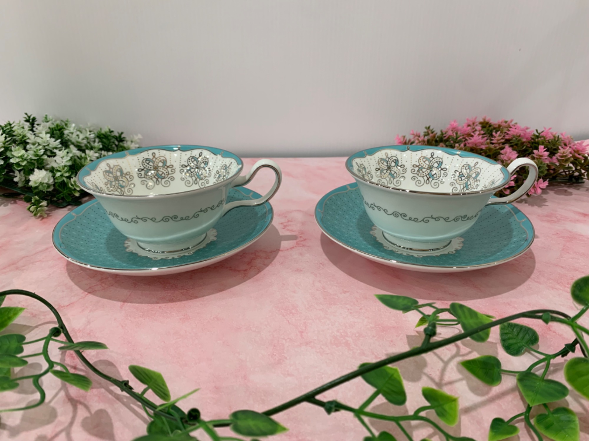 ウェッジウッド ワイルドストロベリー カップ&ソーサー　蓋付き5客セット 楽天市場】ウェッジウッド ワイルドストロベリー ティーカップ