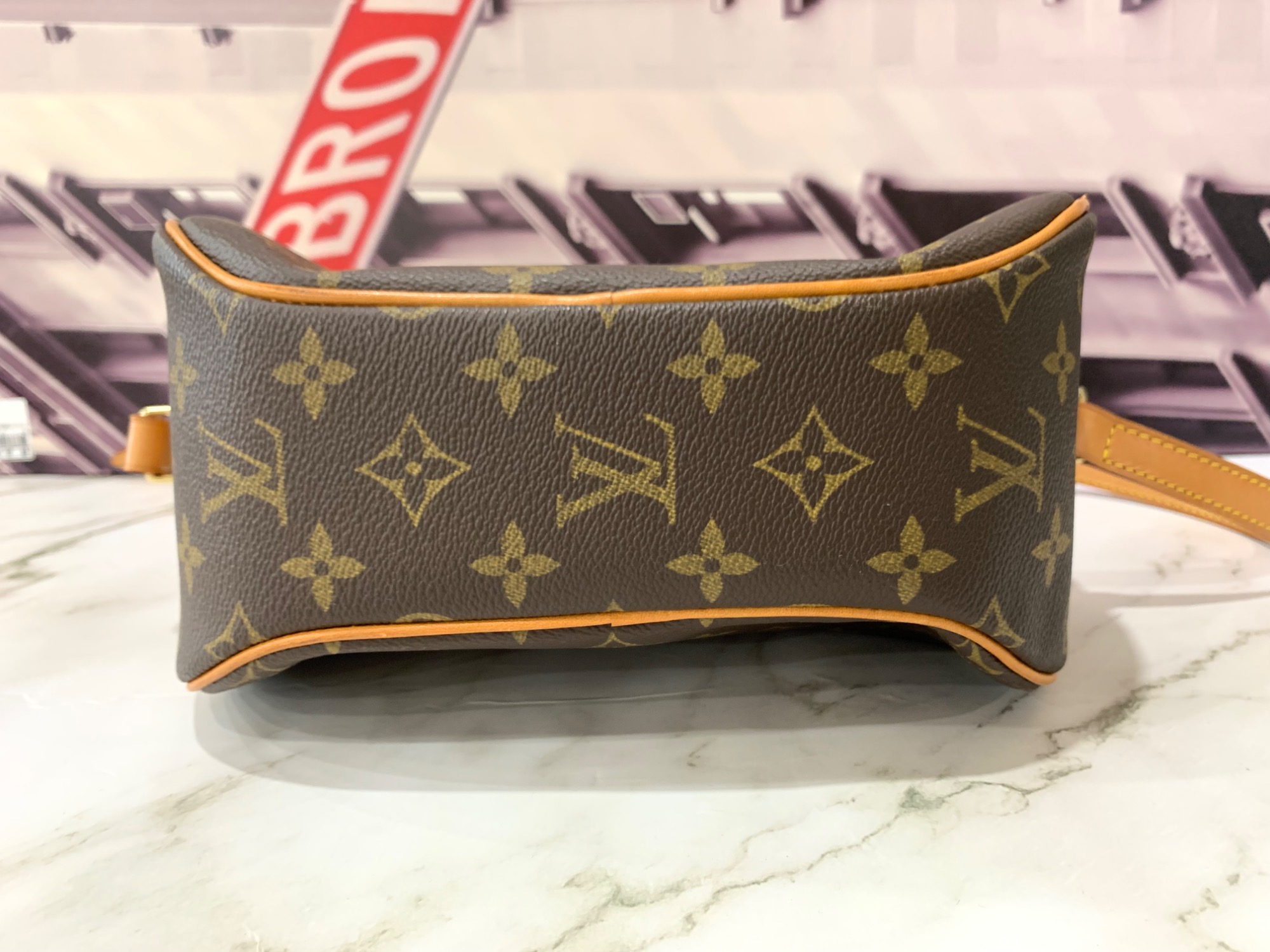 ルイヴィトン　ブロワ Louis Vuitton/ルイヴィトン】モノグラム ブロワが入荷致しまし
