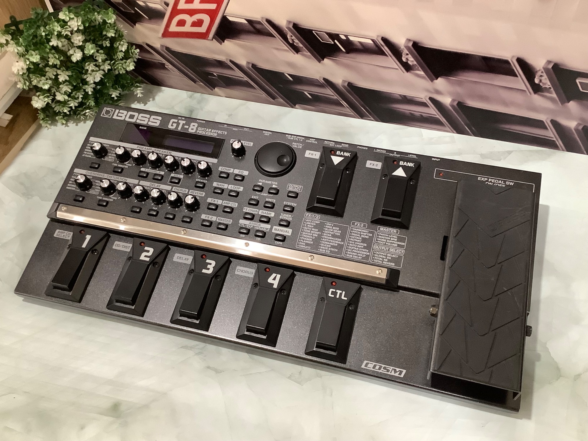 BOSS】GT-8 多機能マルチエフェクターが買取入荷いたしました