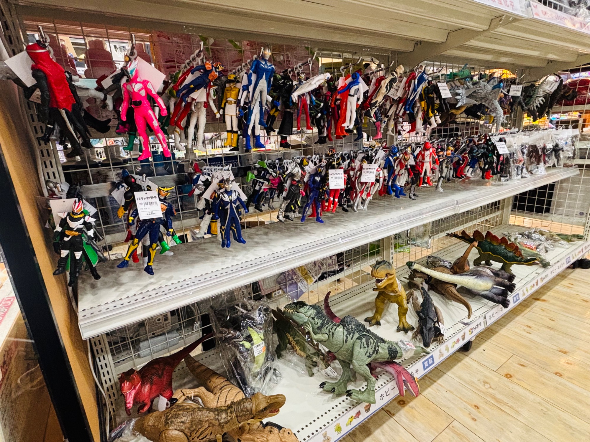 特撮アイテム多数！】9月より最新入荷で新しくなったホビー売り場をご