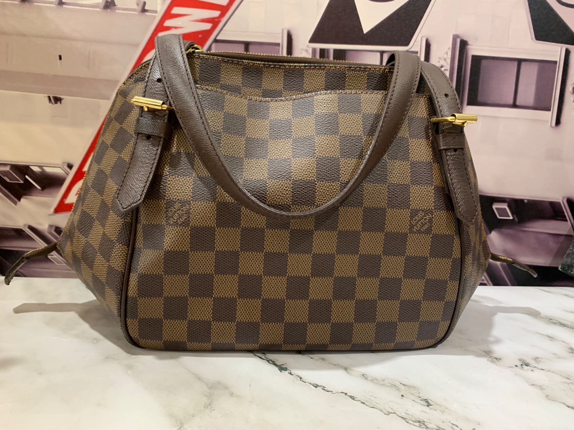 Louis Vuitton ダミエ ハンドバッグ LOUIS VUITTON】ダミエのハンドバッグが入荷致しました｜2025年