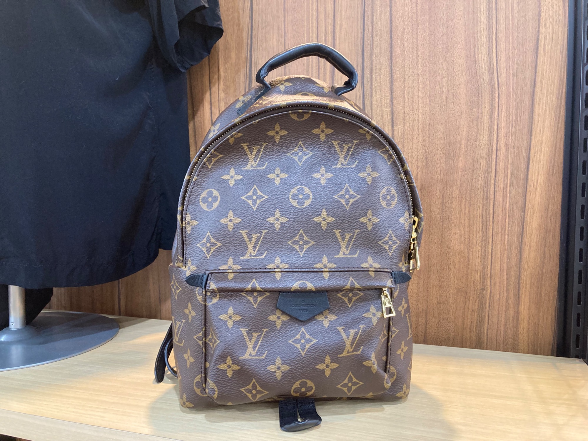 LOUIS VUITTON パームスプリングスPMバックパック ルイ・ヴィトン LOUIS VUITTON パームスプリングス・バック