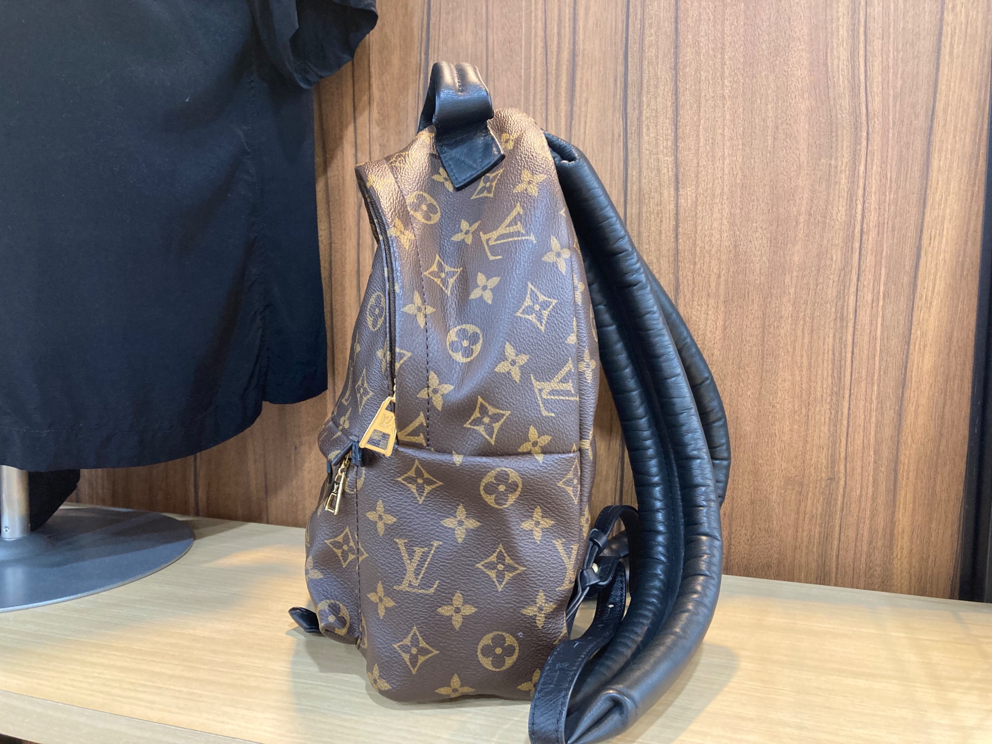 【最終お値下げ】パームスプリングス バックパック PM LOUIS VUITTON】リュック/ パームスプリングスバックパックPM が入荷