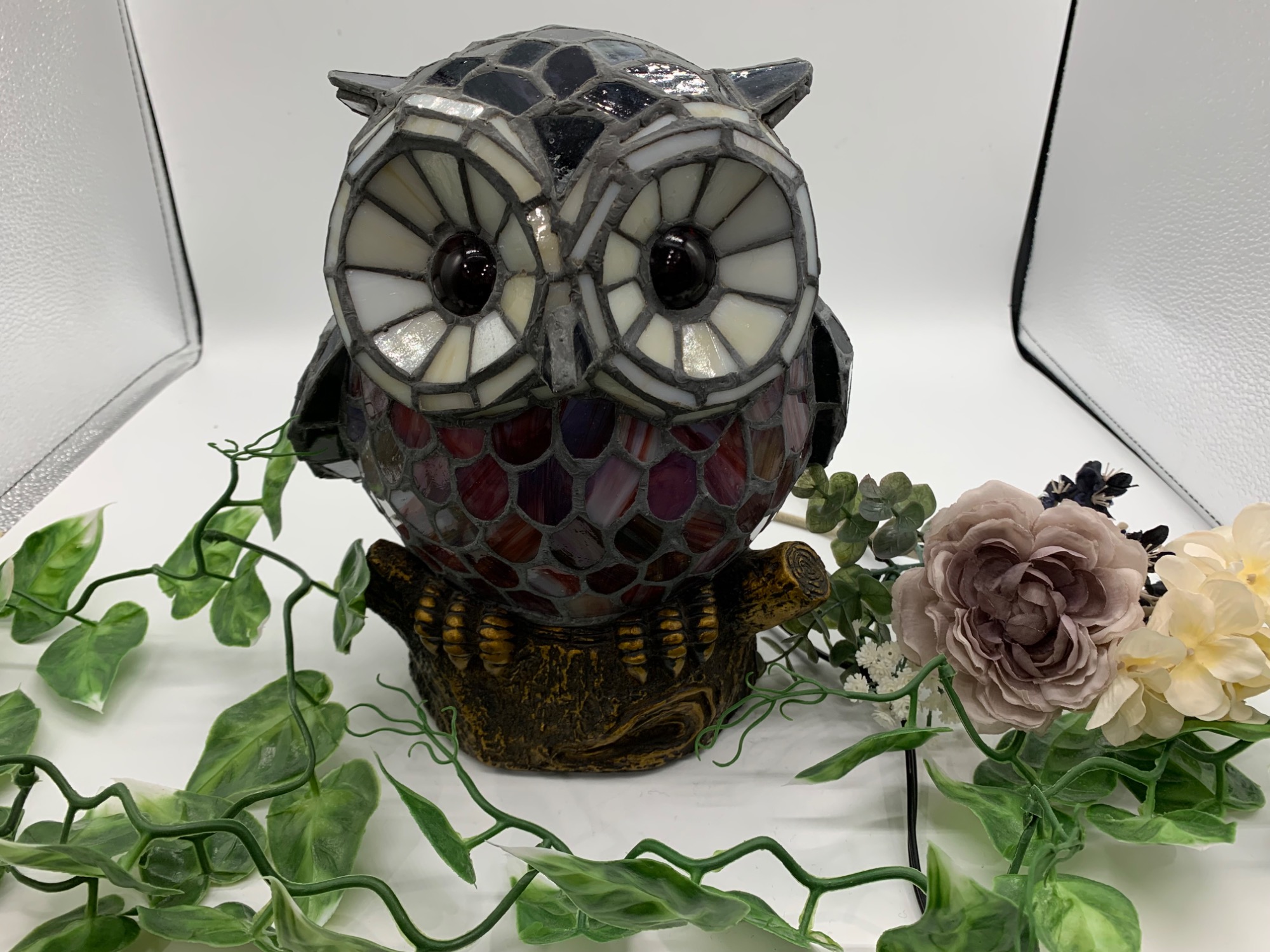 ステンドグラスライト フクロウが入荷致しました♪｜2026年03月04日