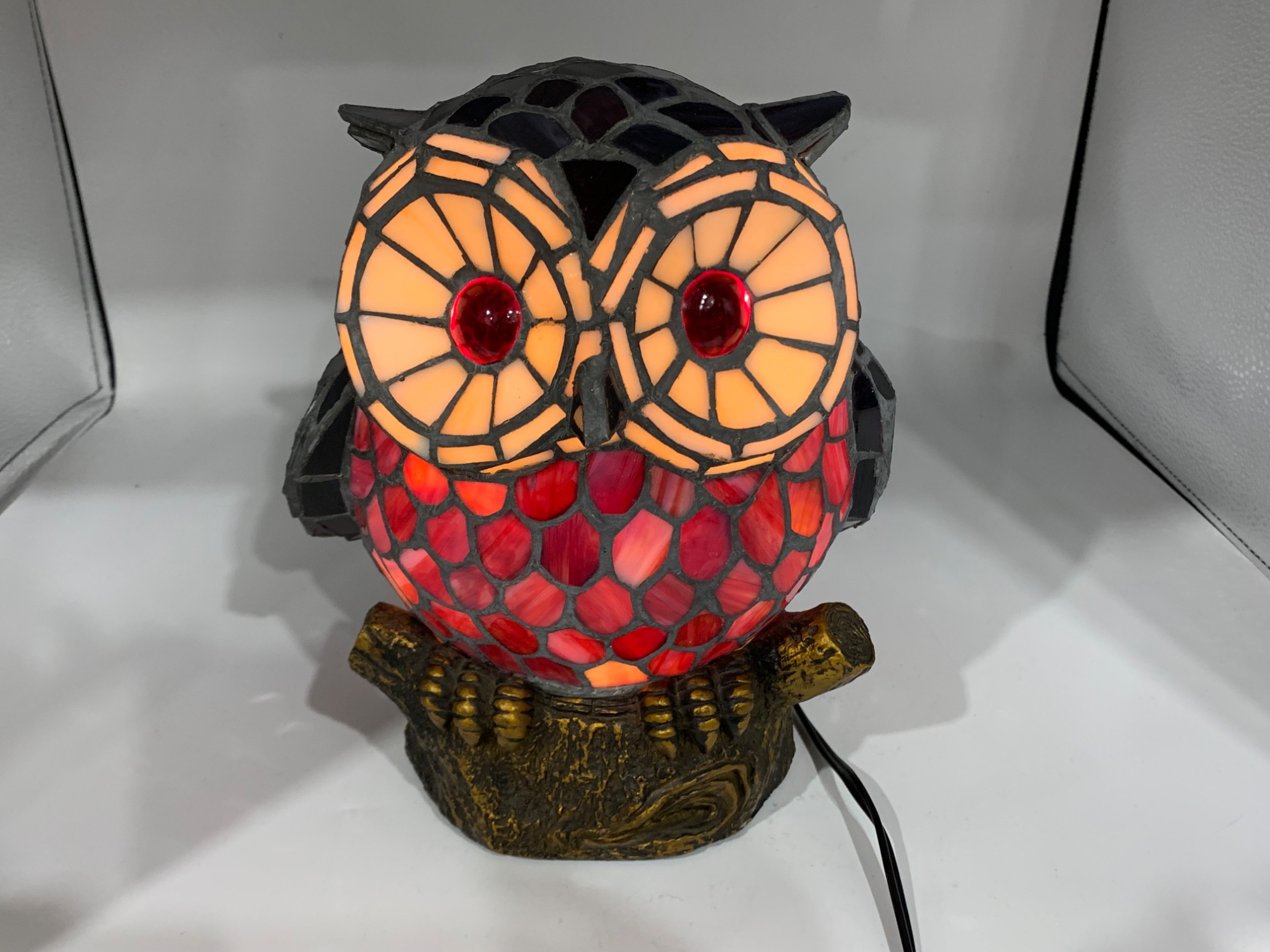 ステンドグラスライト フクロウが入荷致しました♪｜2026年03月04日