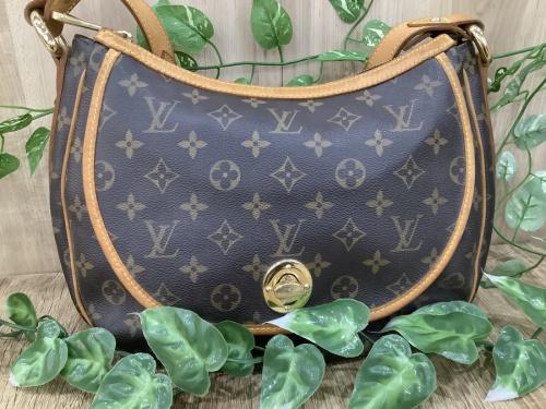 ブランド・ラグジュアリーのLOUIS VUITTON